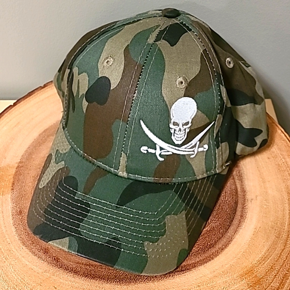 *closet clearout* 2/$20 NWOT camo baseball cap
